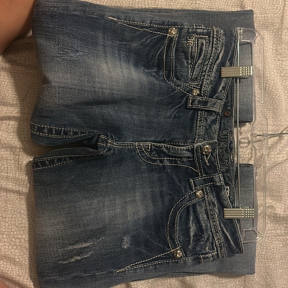 Miss Me Jeans - size 28 - boot cut - Picture 3 of 6